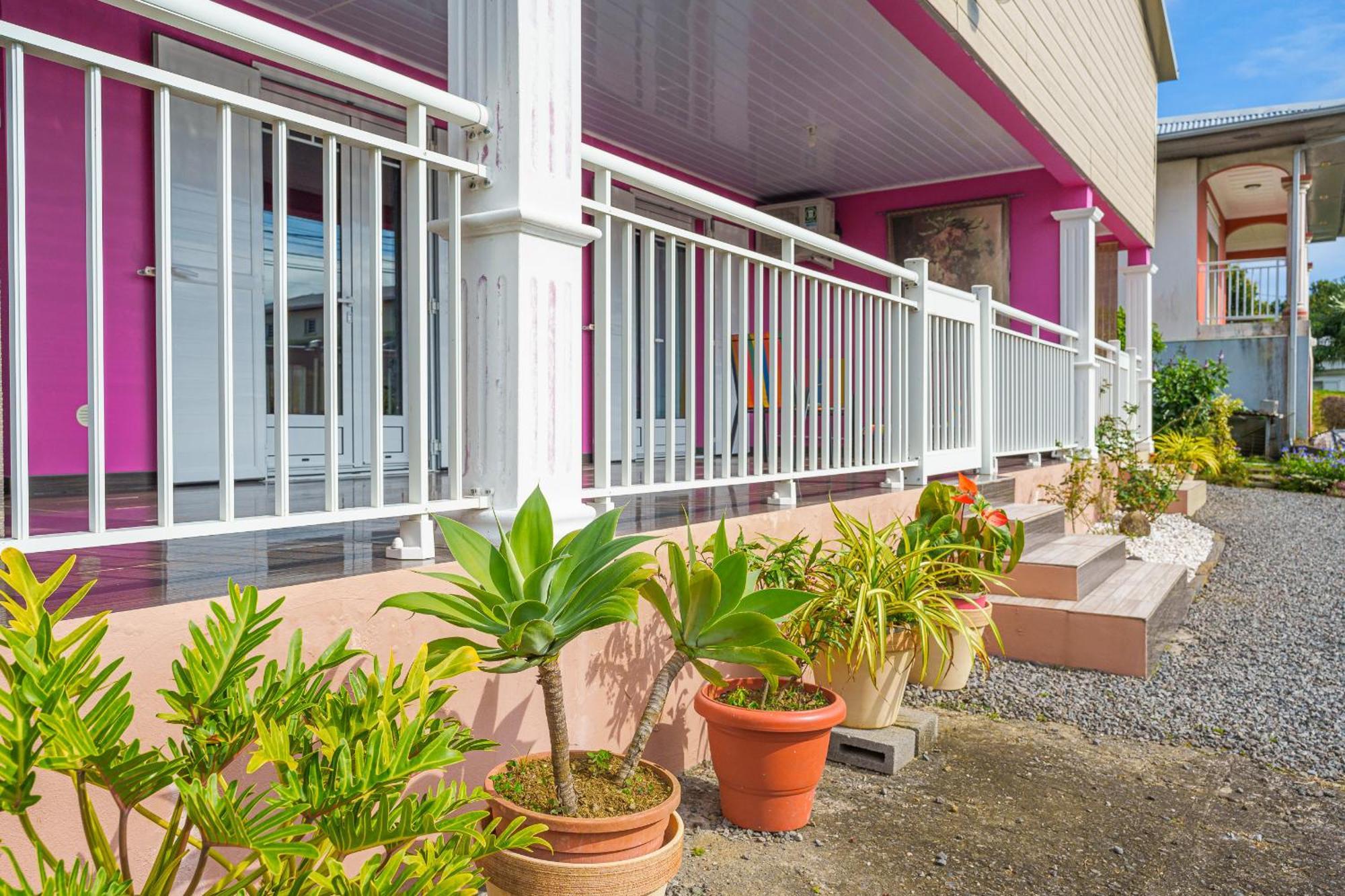 Le Tuit-Tuit - Un Nid Douillet Apartment Sainte-Suzanne Luaran gambar
